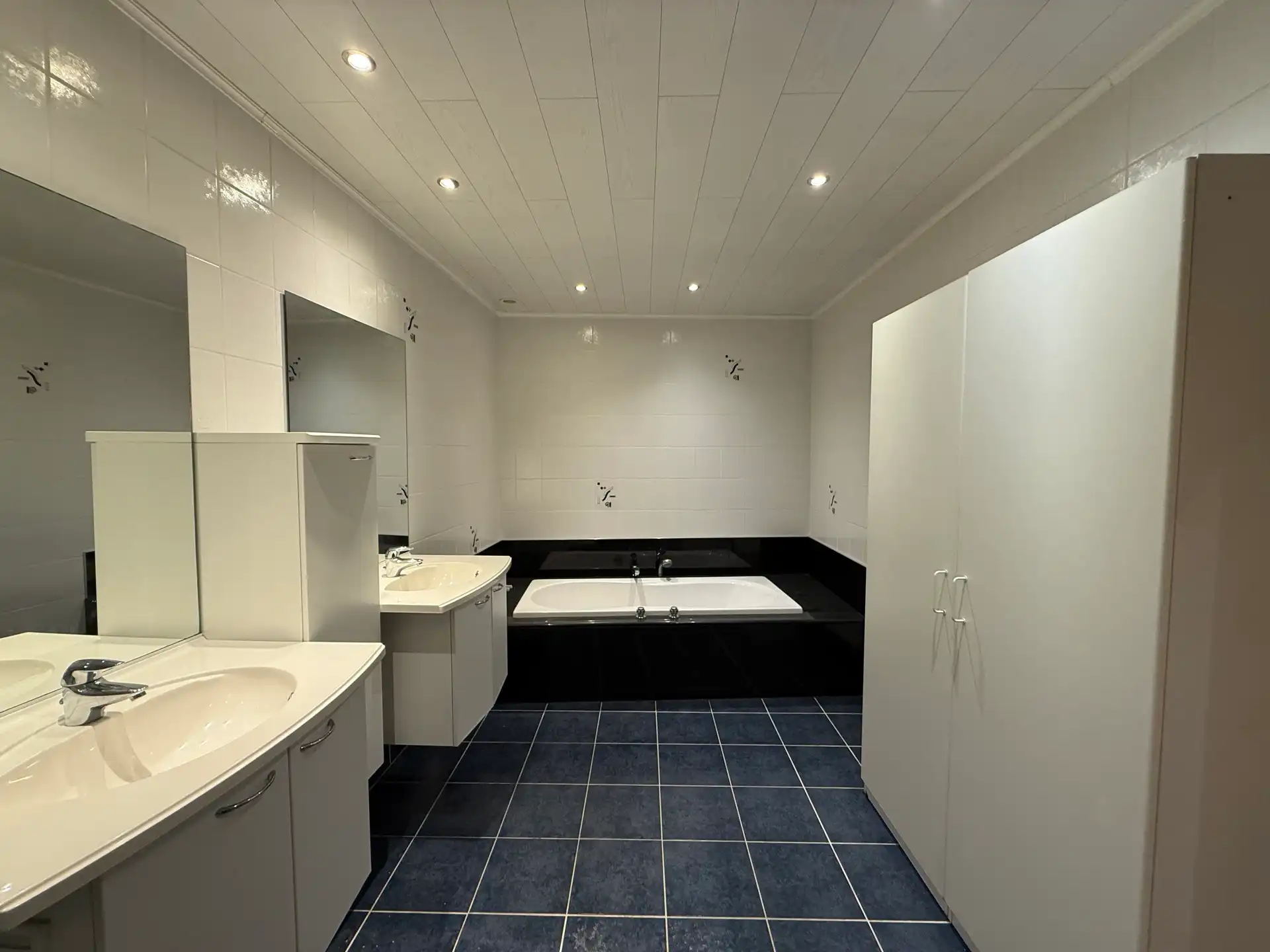 AALST-CENTRUM - Commercieel handelspand met ruim appartement op TOPlocatie. foto 28