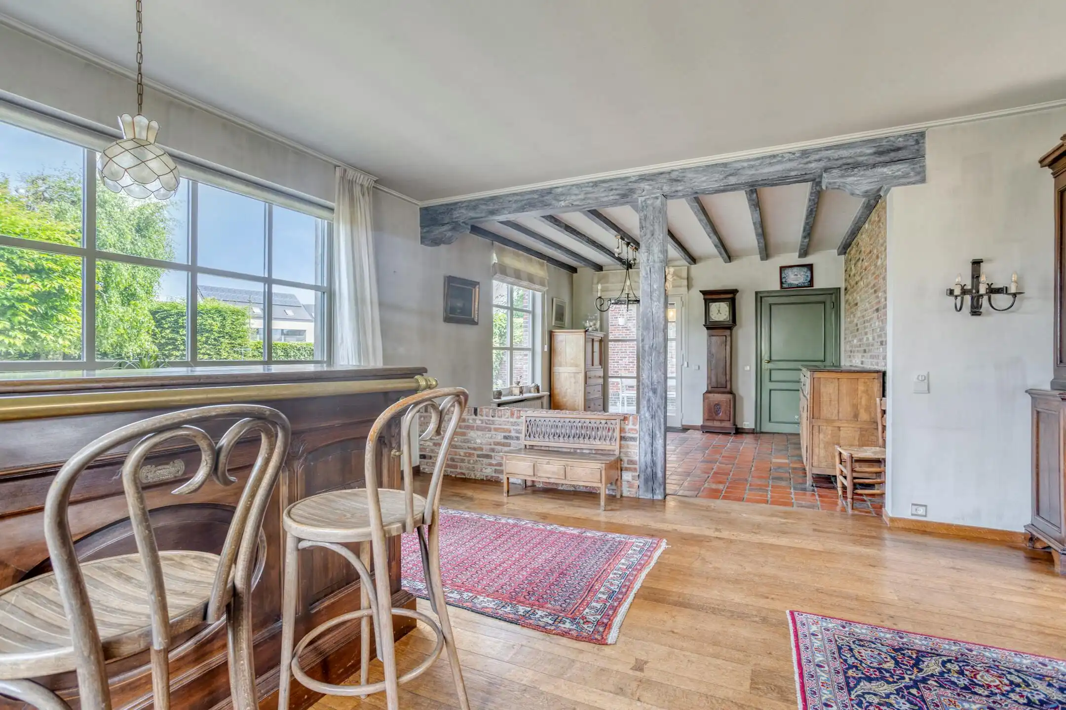 Stijlvolle villa met praktijk: wonen & werken in Opwijk foto 6