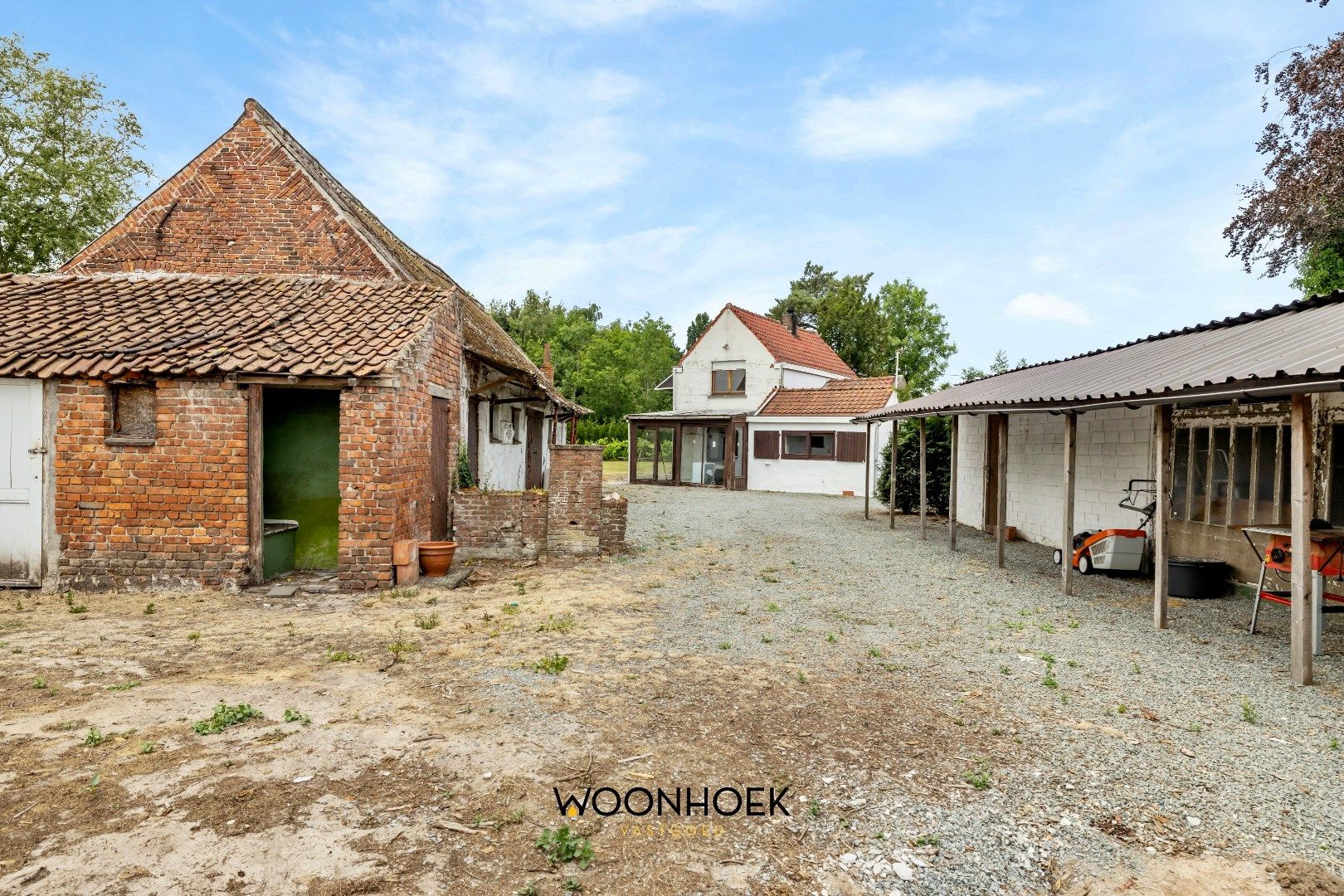 Woning met 2 magazijnen op uniek perceel! foto 26
