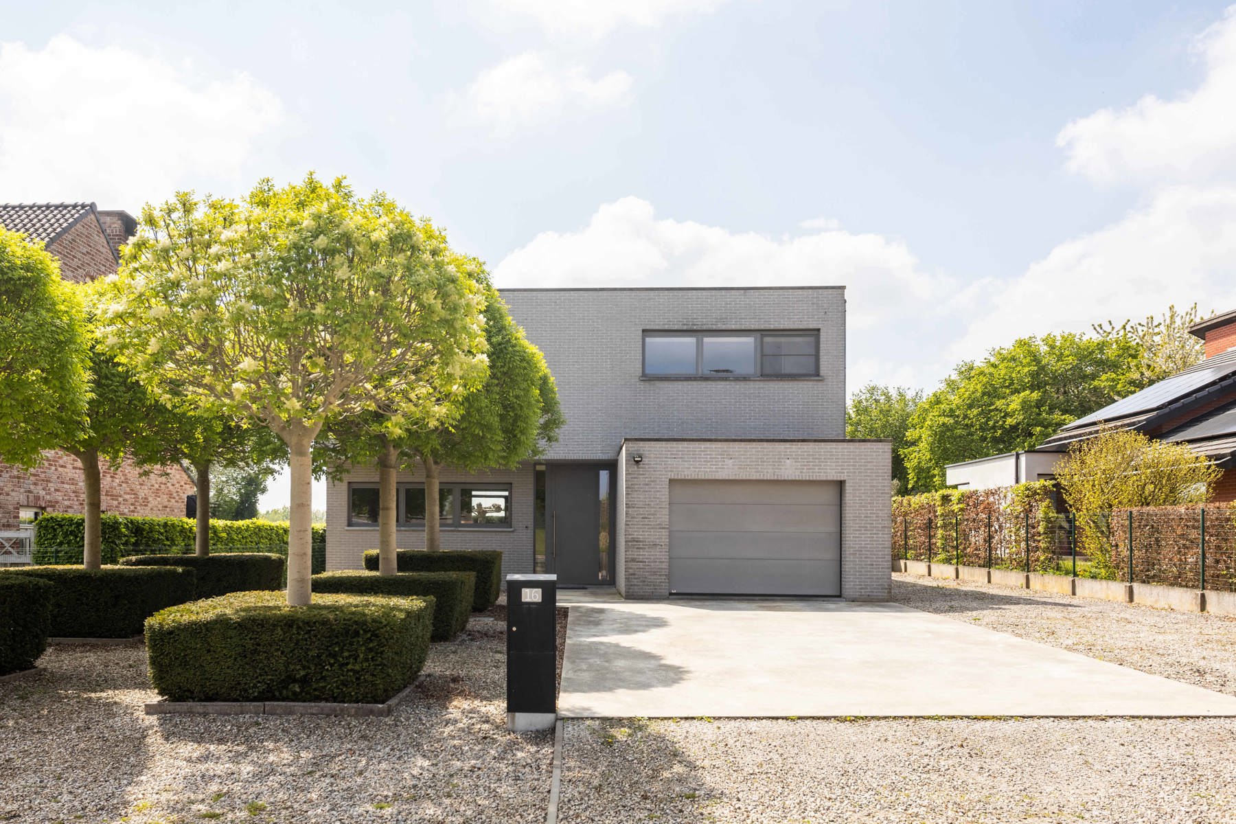 Stijlvolle villa op 13 are met zicht op de velden foto {{pictureIndex}}