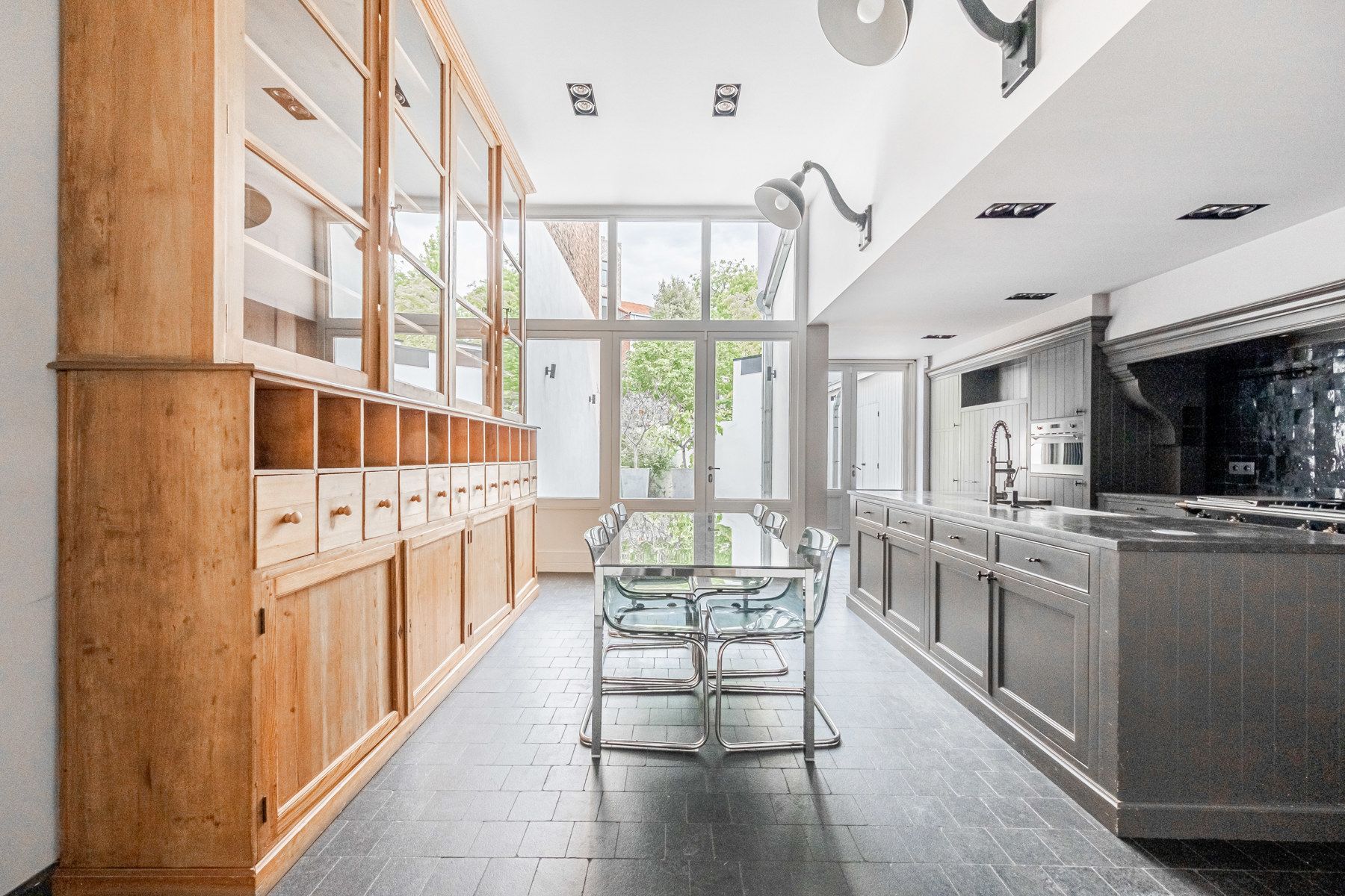 Prachtige authentieke herenwoning op 't Zuid, instapklaar foto 2