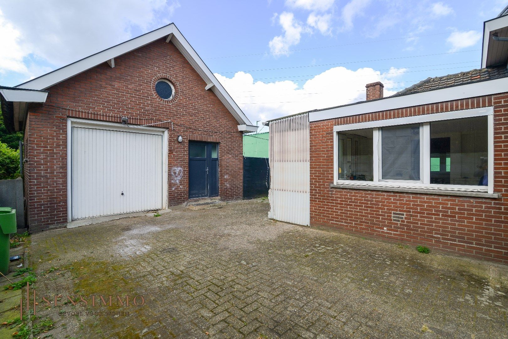 Op te frissen Kangoeroewoning met 5 slaapkamers in Genk foto 12