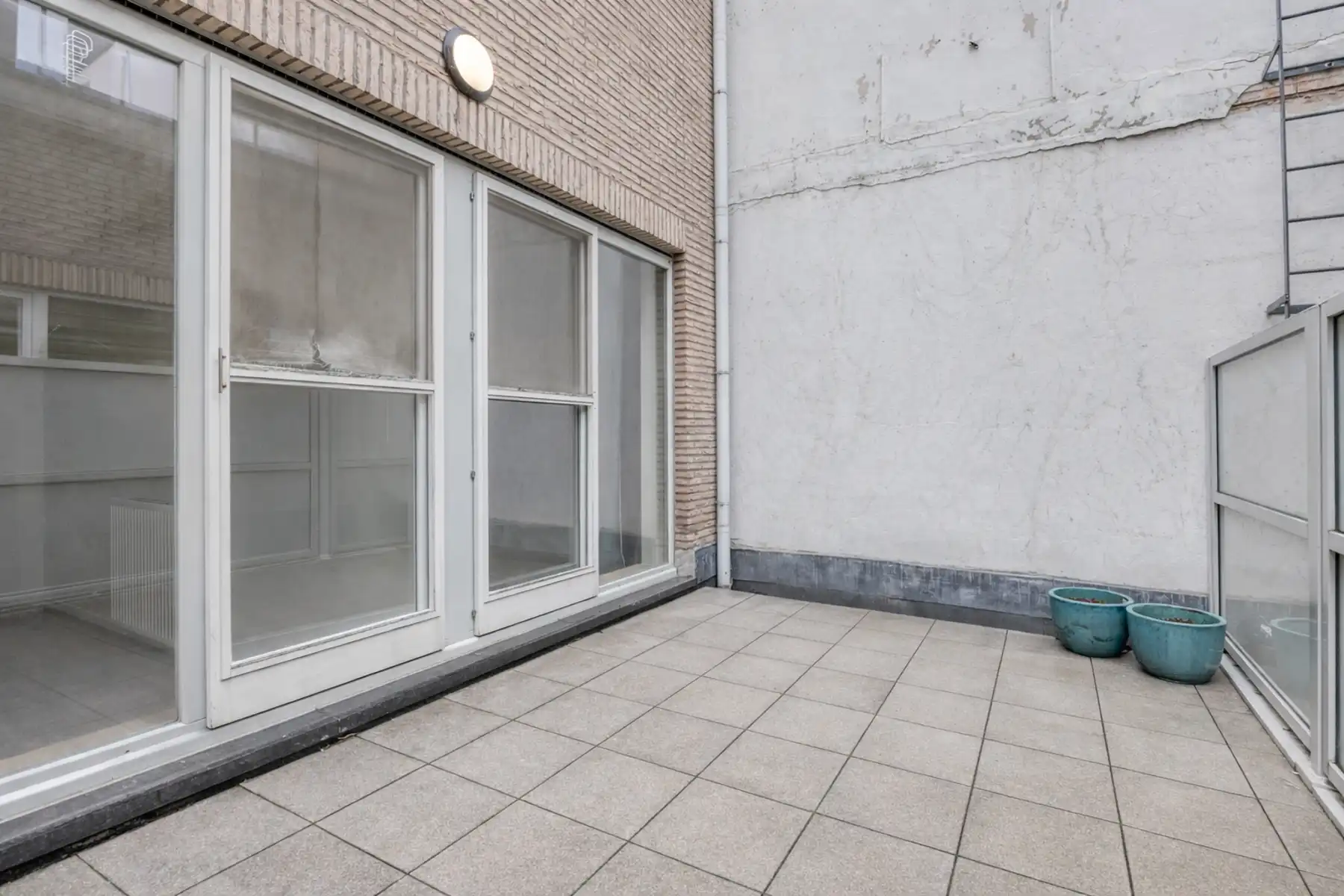 Knap appartement met terras in historisch gebouw foto 18