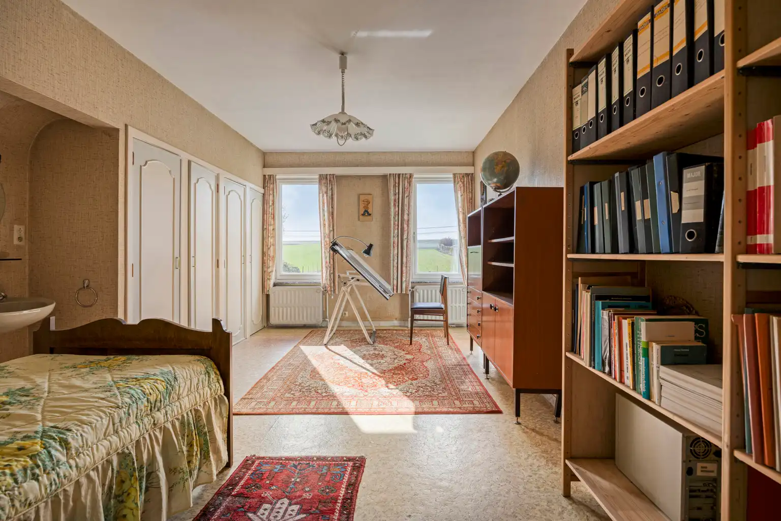 karaktervolle villa met ruime tuin  foto 26