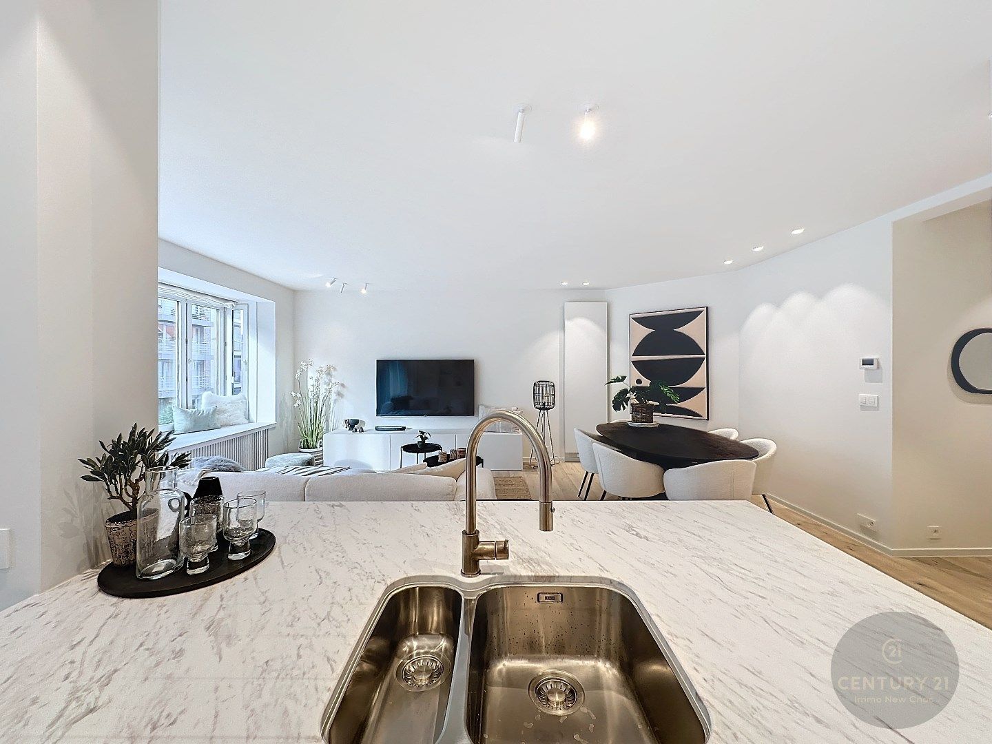 PRACHTIG gerenoveerd 3 slpk appartement foto 12