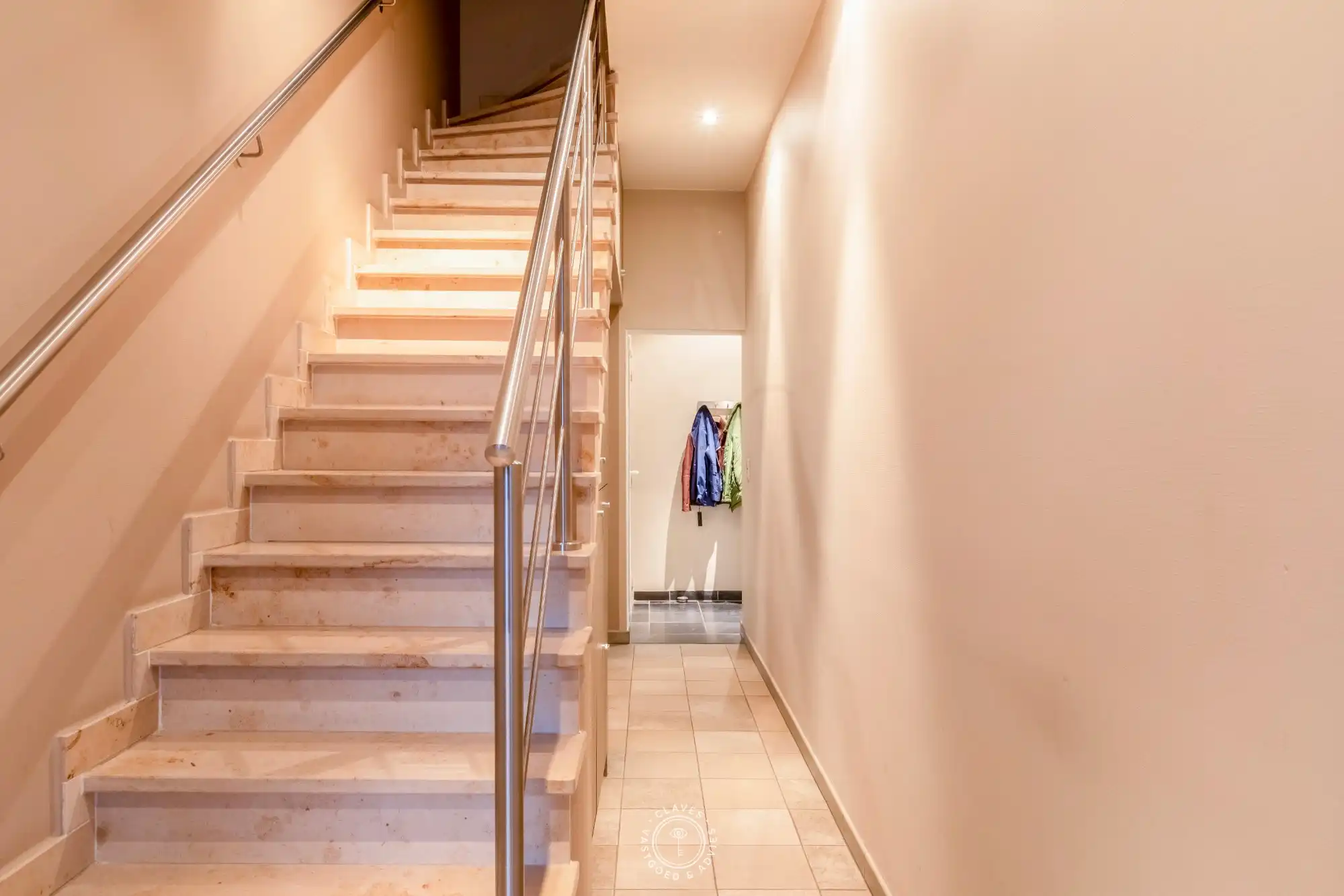 Karaktervol duplexappartement boordevol authenticiteit op toplocatie foto 14