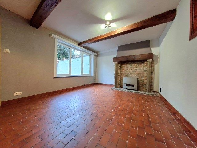 Rijwoning met trapgevel foto 3