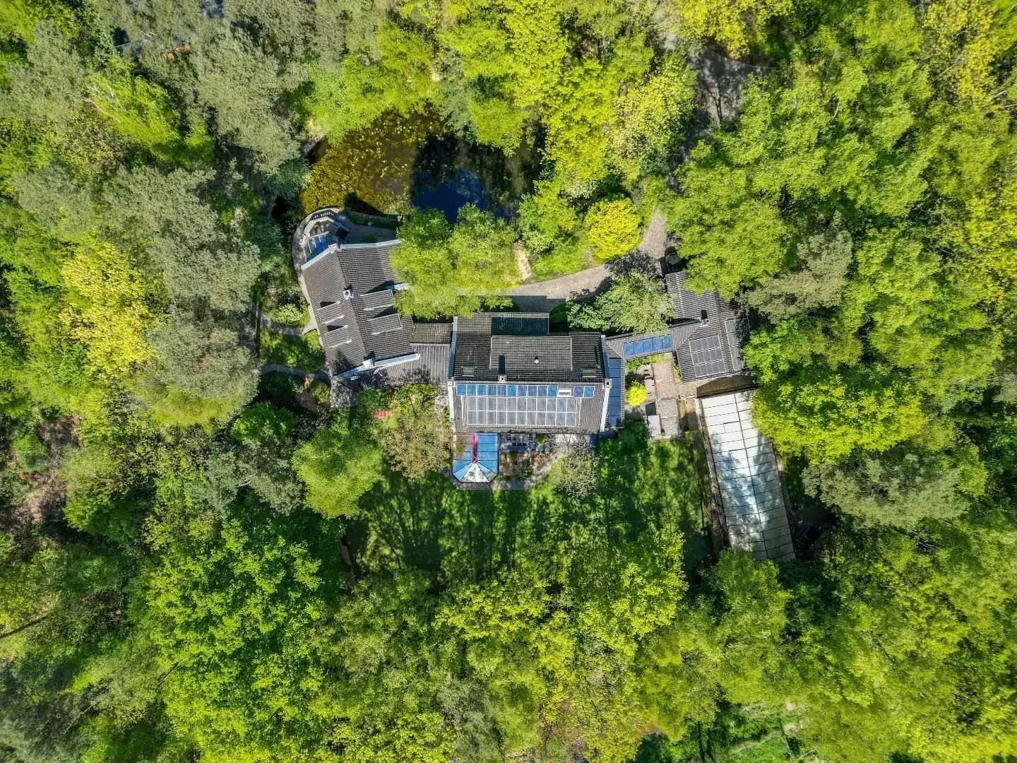 UITZONDERLIJKE VILLA MET GASTENVERBLIJF OP EEN PRESTIGIEUZE LOCATIE TE REKEM ! foto 46