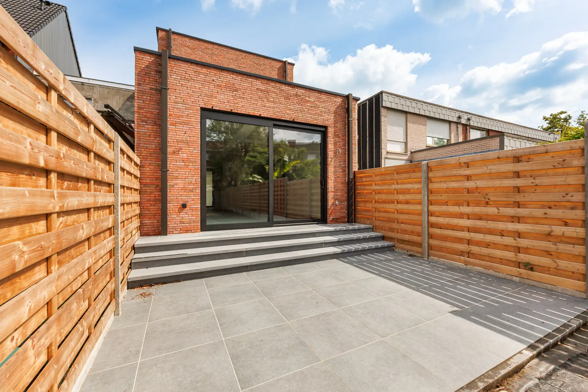 Prachtige & Energiezuininge Nieuwbouwwoning met 4 slpk foto 8