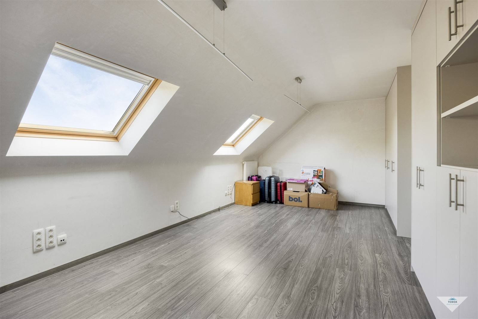 Instapklare gezinswoning met 5 slaapkamers op toplocatie  foto 14
