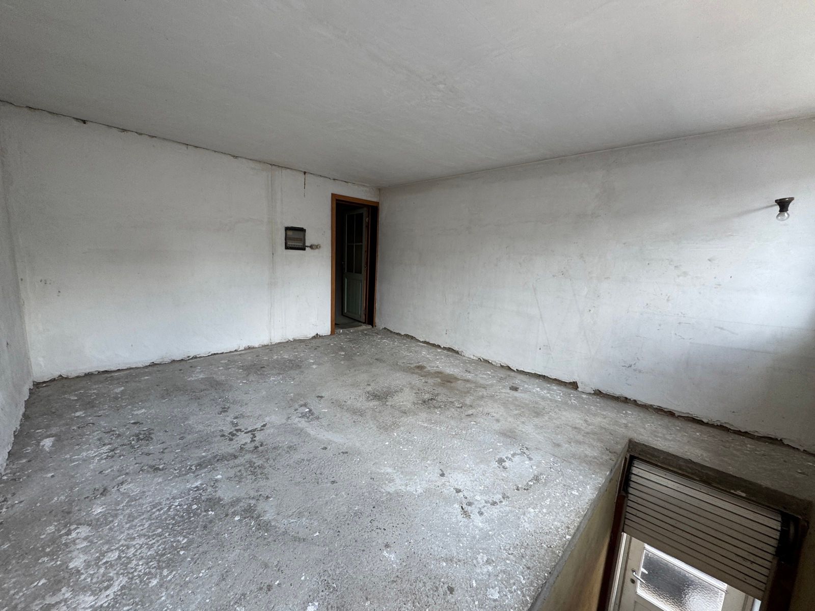 Gunstig gelegen woning met 2 slaapkamers en koer foto 5