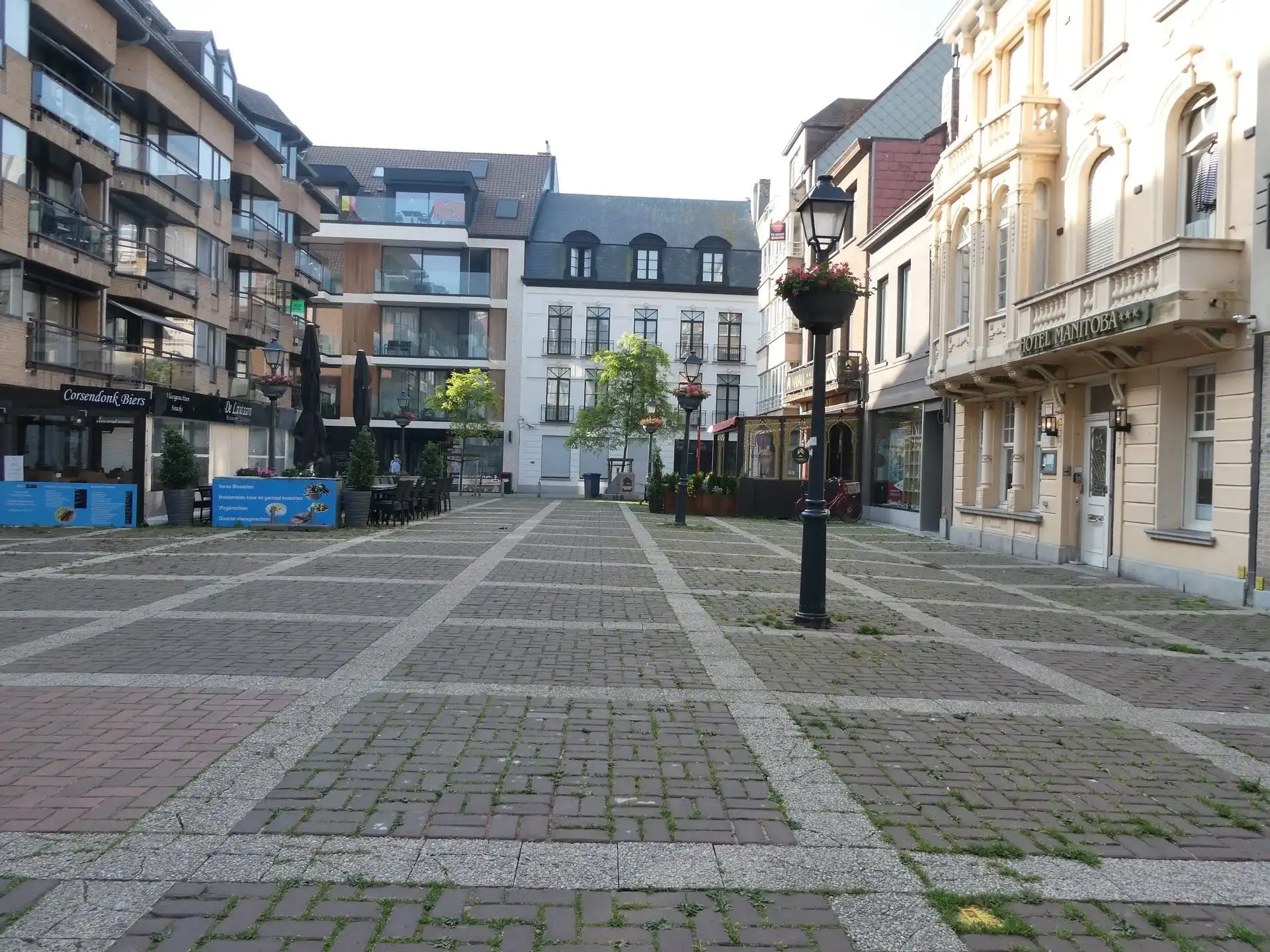 WINKEL / COMMERCIËLE LIGGING foto 16