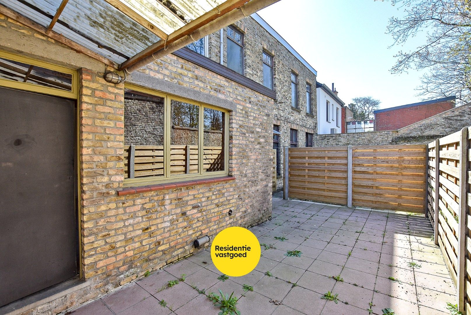 Charmante woning met veel potentieel in centrum Diksmuide op 248 m²! foto 15