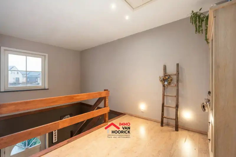 Instapklare woning HOB - 265m² grondopp. foto 13