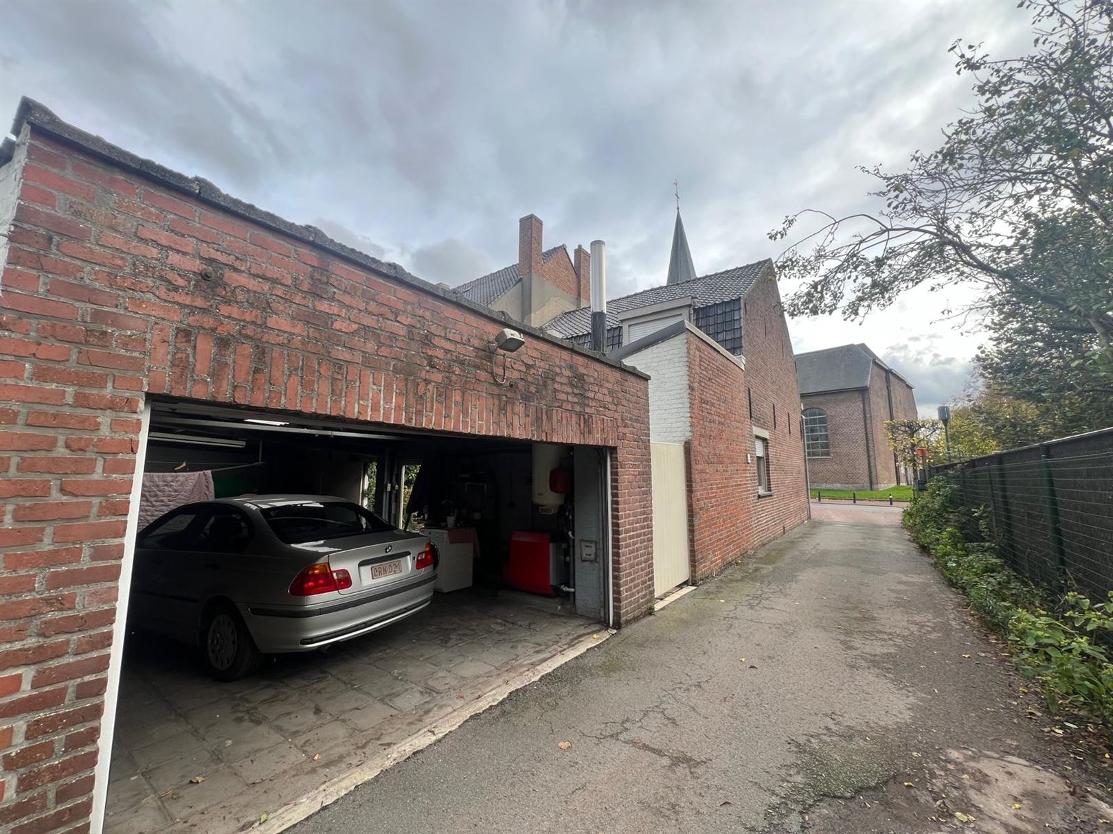 Instapklare ruime woning op topligging foto 17