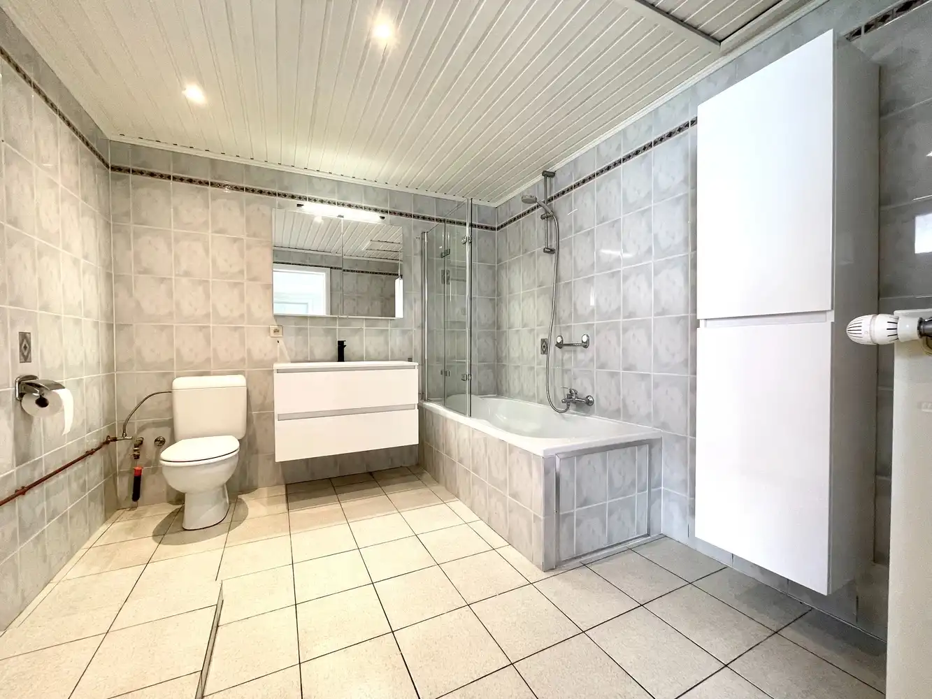 WONING | 2 KAMERS | TUIN |PARKING | GARAGE foto 13