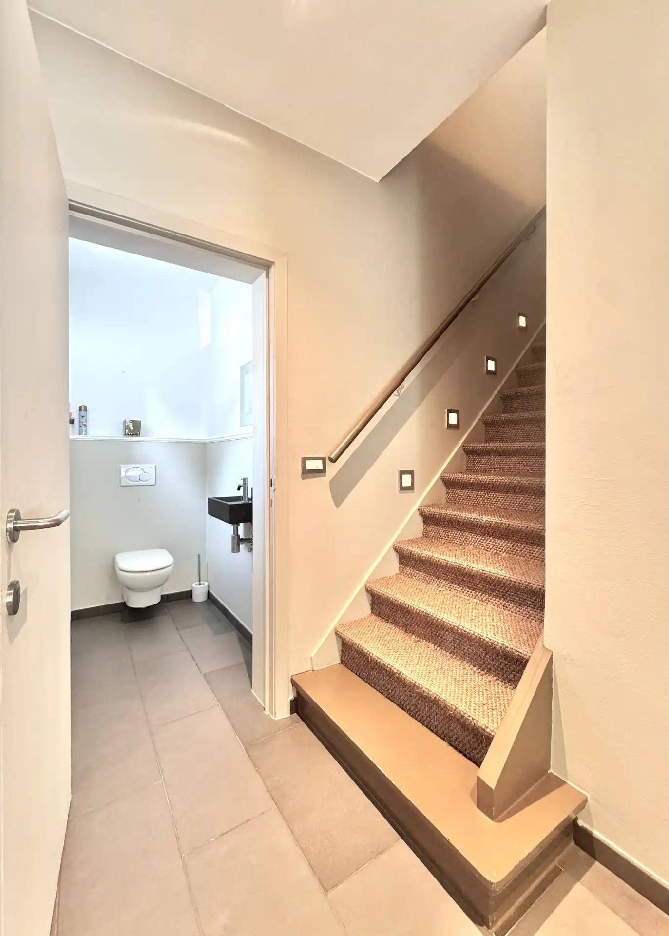 HALFOPEN WONING MET BIJGEBOUW|3 KAMERS|TUIN|440 M² foto 26
