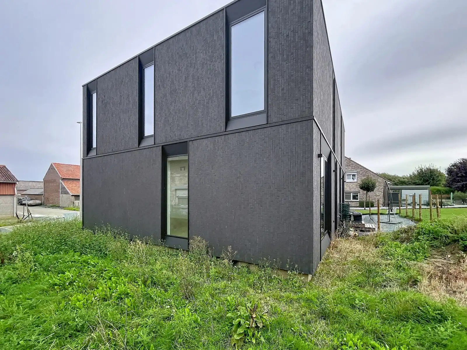 Instapklare nieuwbouwwoning – incl. BTW & registratie €399.905,07 ✨ foto {{pictureIndex}}