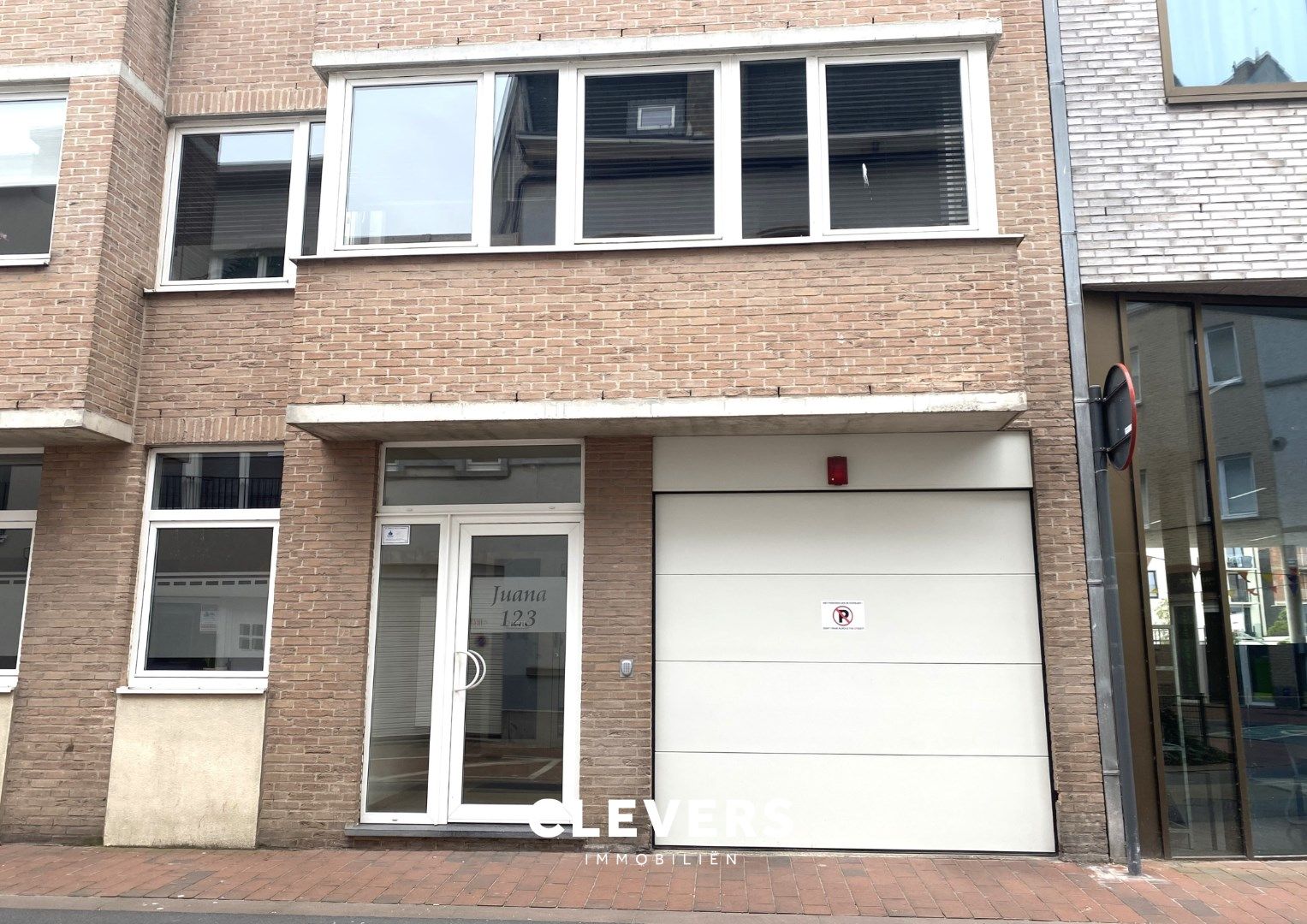 Garage te huur Weststraat 123 -/23 - 8370 Blankenberge