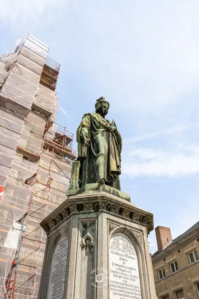 Stijlvolle quasi-nieuwbouw met panoramisch zicht op de Grote Markt – verkoop onder registratierechten foto 6