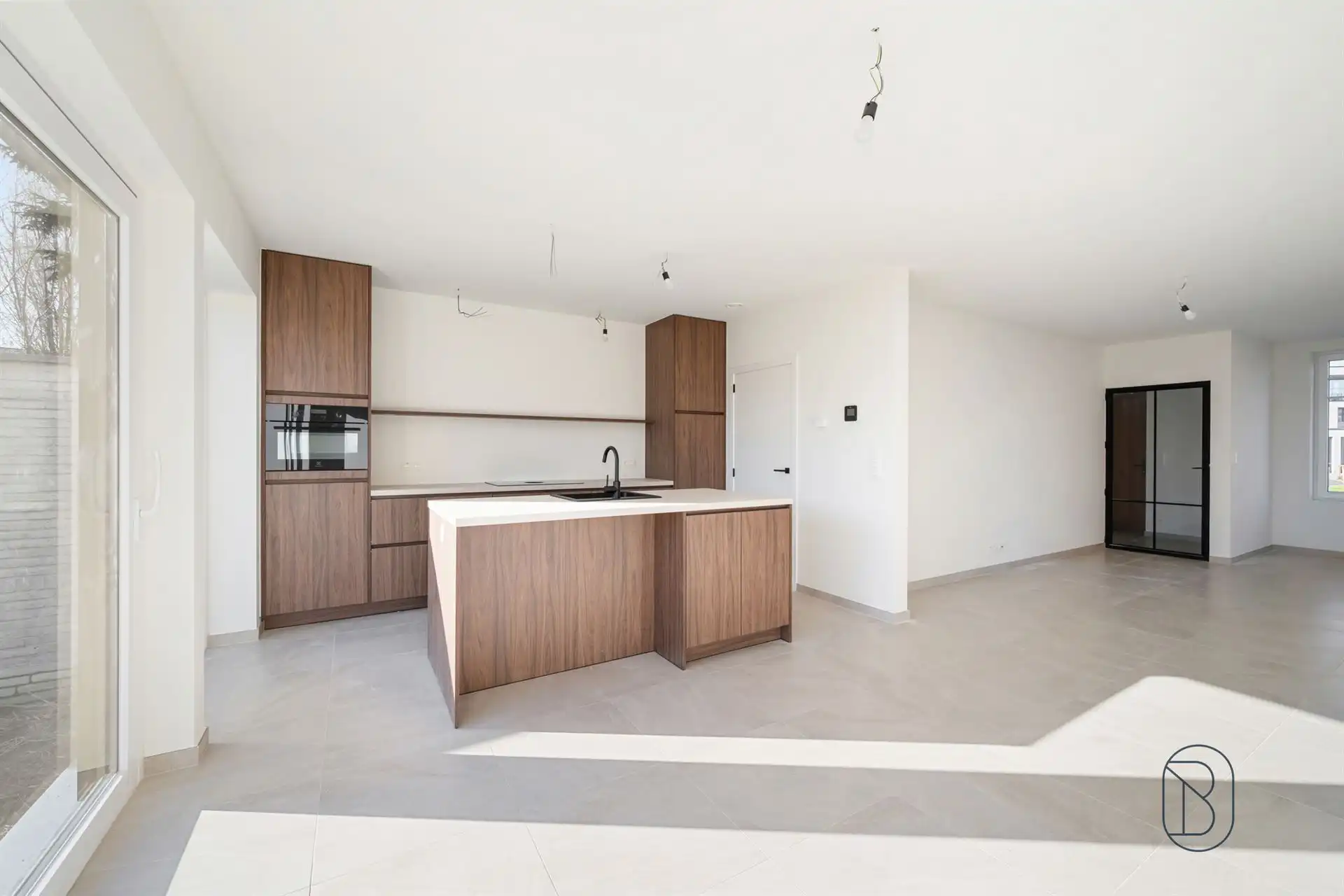 Moderne en landelijke nieuwbouwwoning nabij centrum Waregem! foto 10