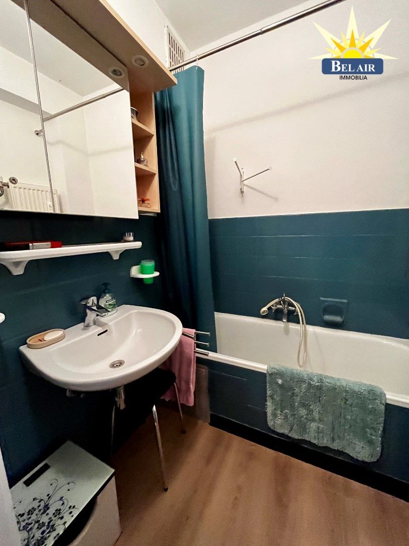 Appartement met 2 slaapkamers. Gesloten garagebox mogelijk in de buurt ! foto 14