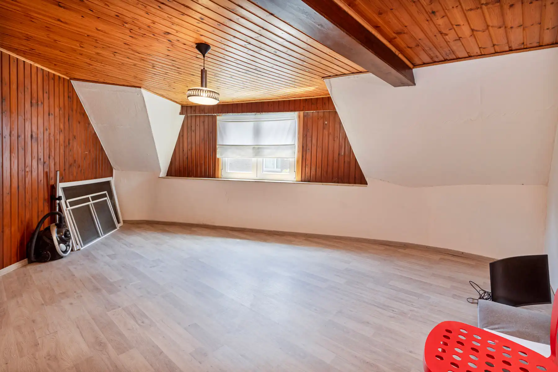 Te renoveren woning met garage vlakbij dorpshart van Opdorp foto 15