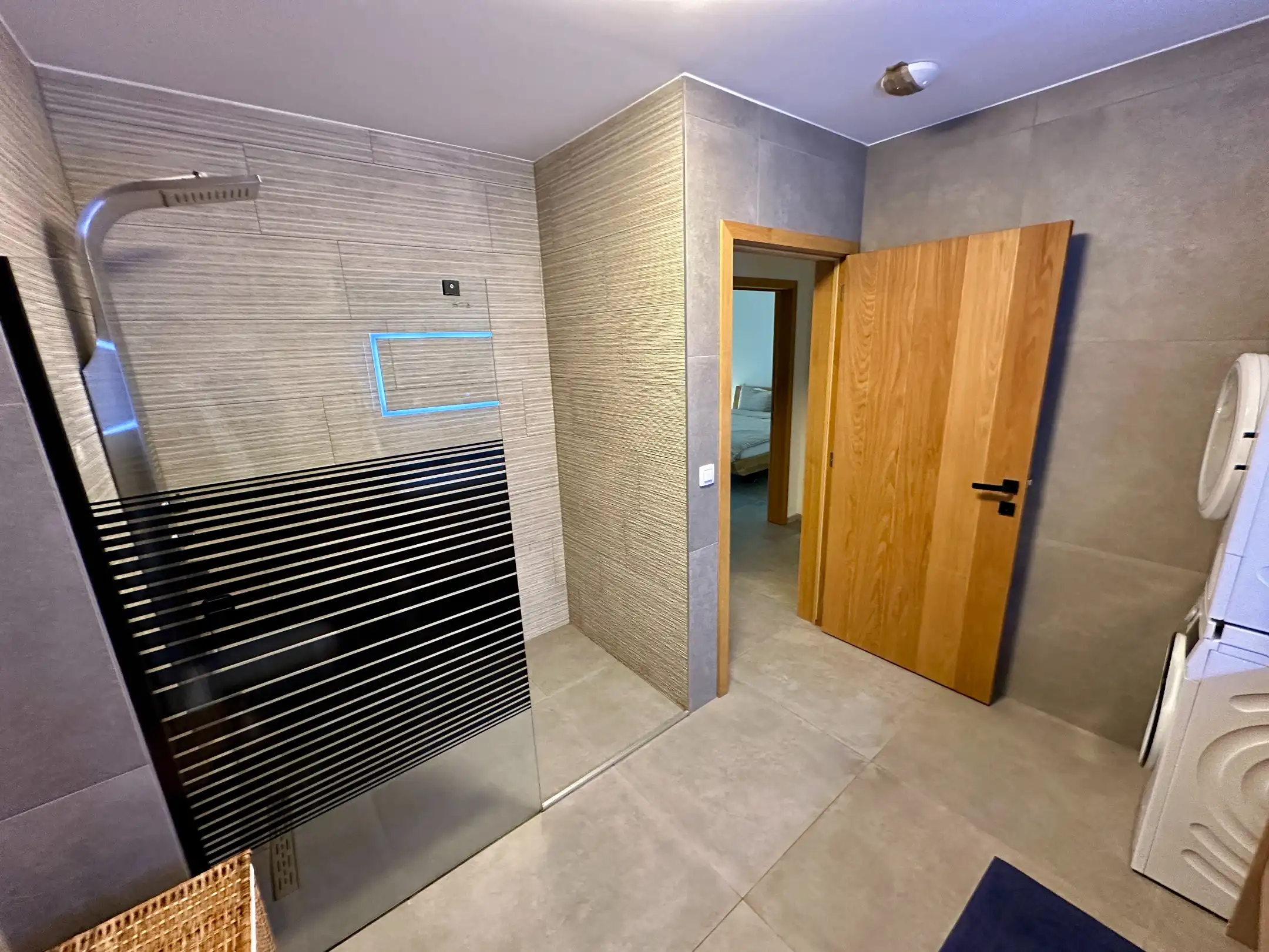 Energiezuinig gelijkvloers tweeslaapkamerappartement in Heusden-Zolder foto 6
