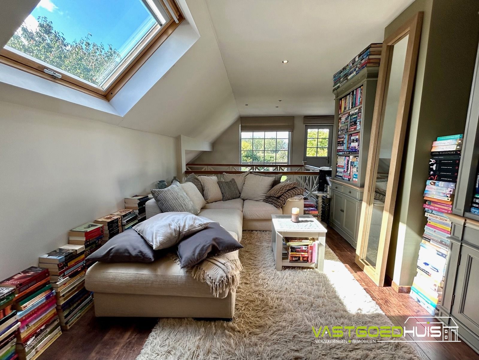 Prachtige villa in landelijke stijl foto 25