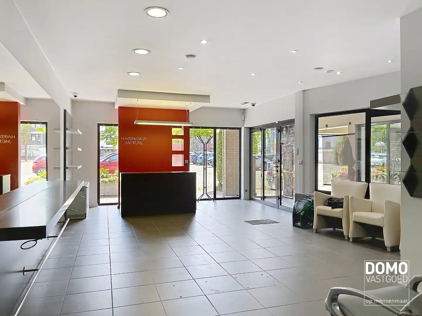 Kantoorruimte of ruimte voor vrij beroep op toplocatie in het centrum van Kermt foto 6