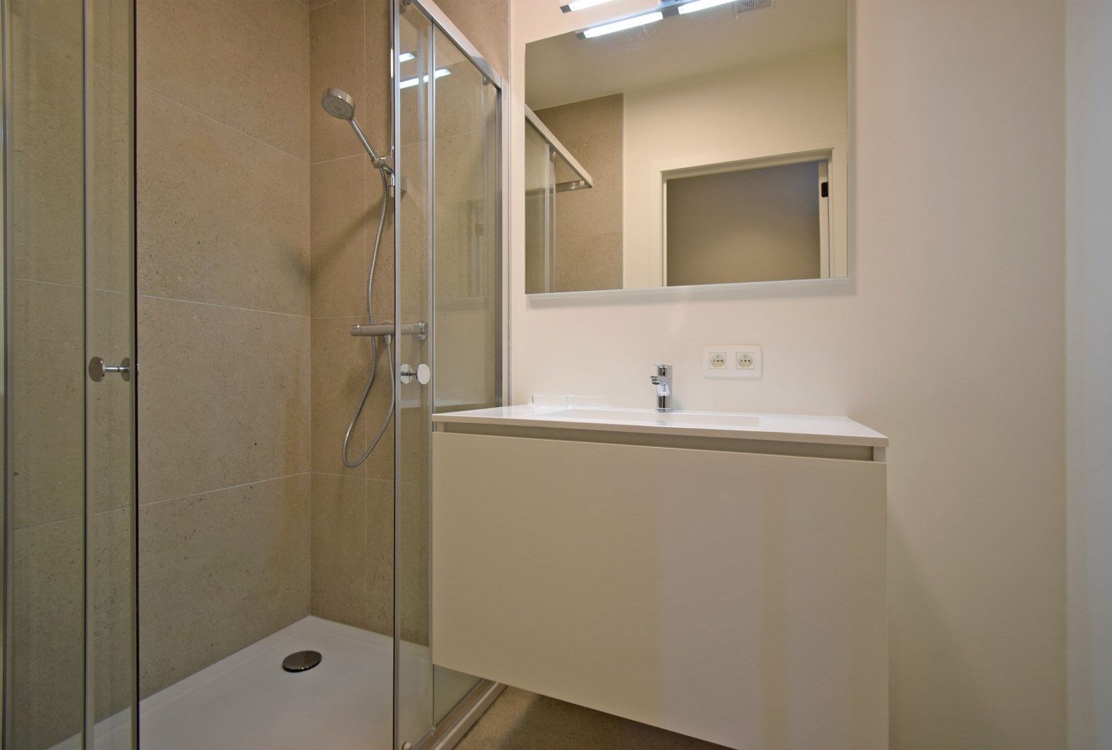 Rustig gelegen appartement foto 8