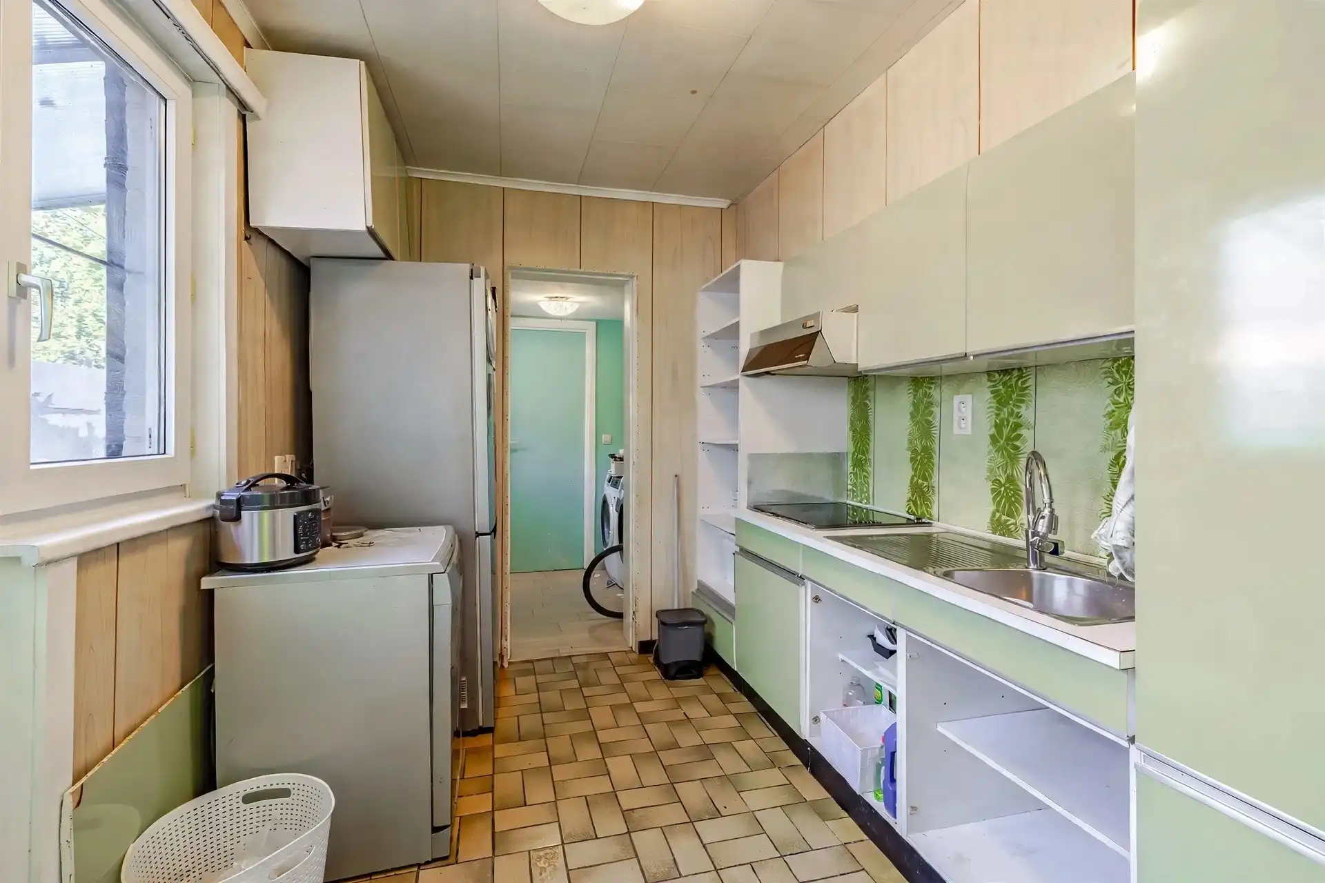 te renoveren woning met 3 slaapkamers foto 6