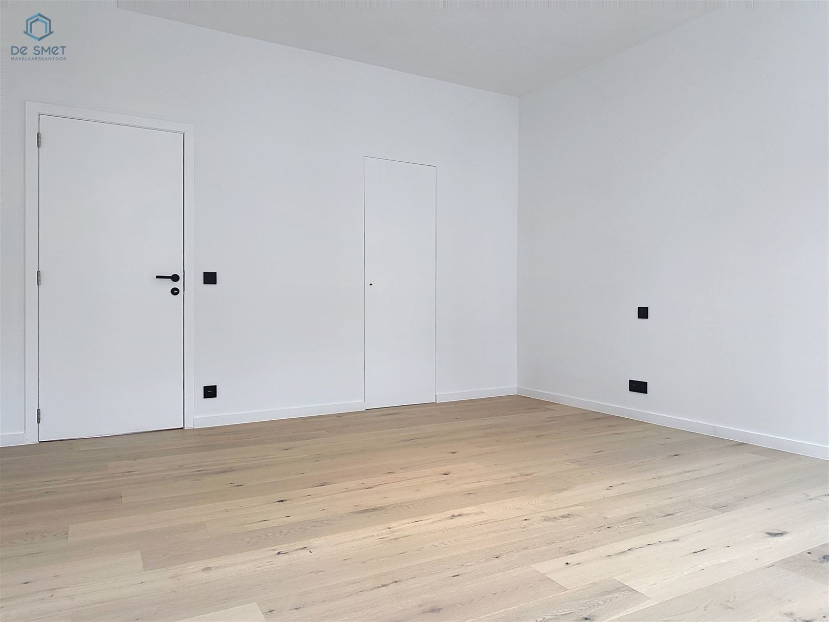 Prachtig gerenoveerde herenwoning met 5 slpks, 2 badkamers en tuin in het hart van Geraardsbergen foto 19