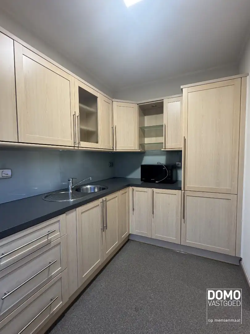 GEZELLIGE RIJWONING NABIJ HET CENTRUM VAN HASSELT foto 6