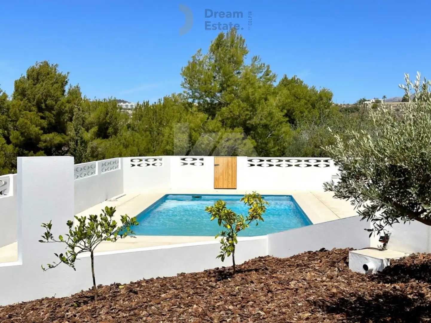 Mediterrane droomvilla in Ibiza-stijl met zeezicht foto 35