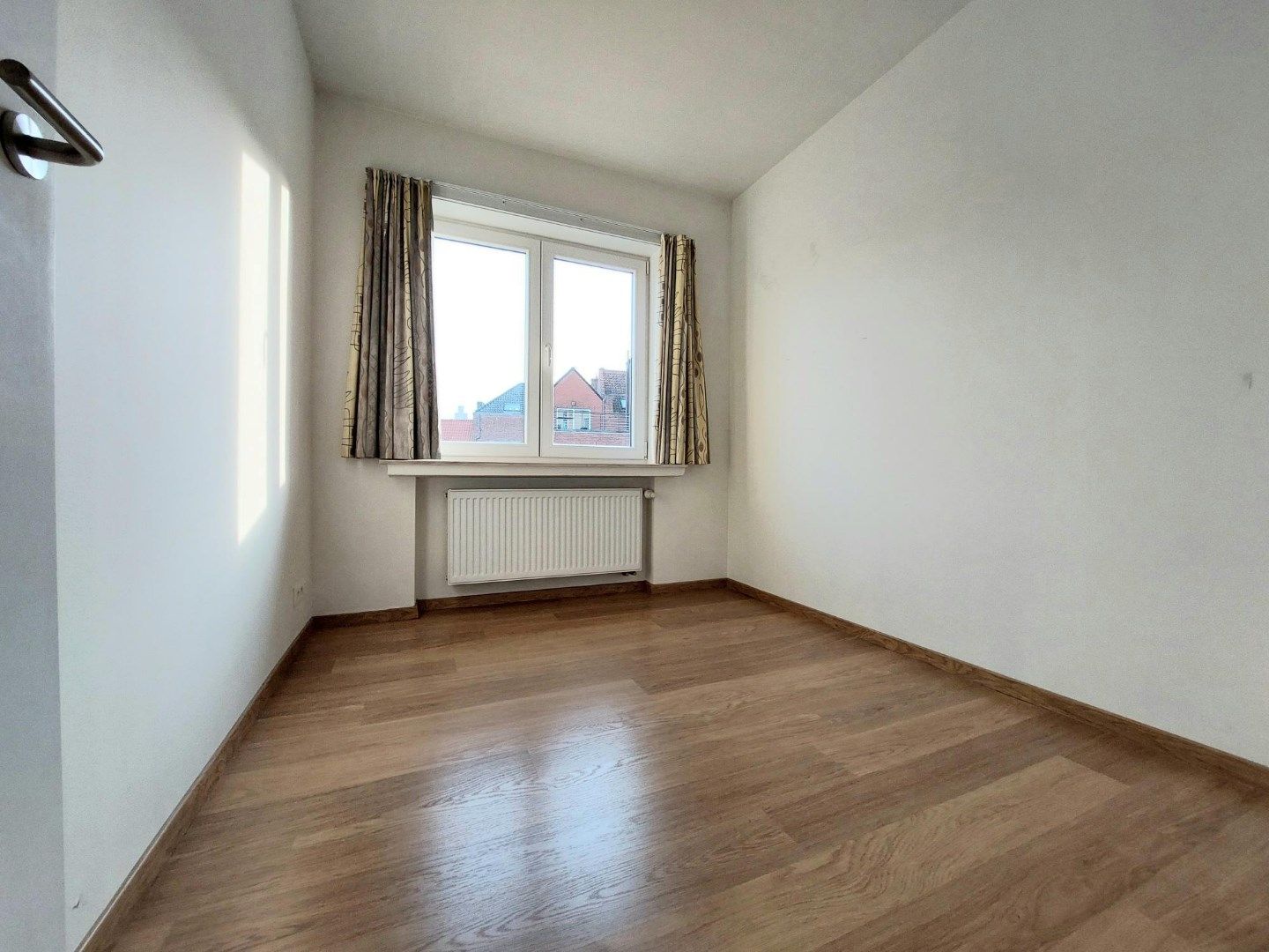 Ruim appartement in de binnenstad foto 9
