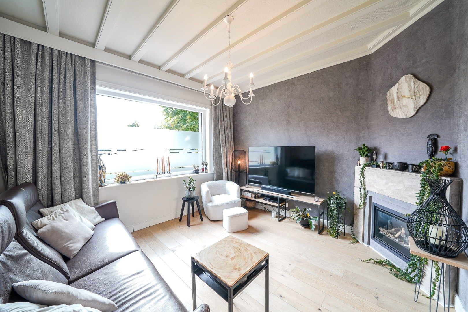 Instapklare gezinswoning met gezellige stadstuin in Oostende foto 3