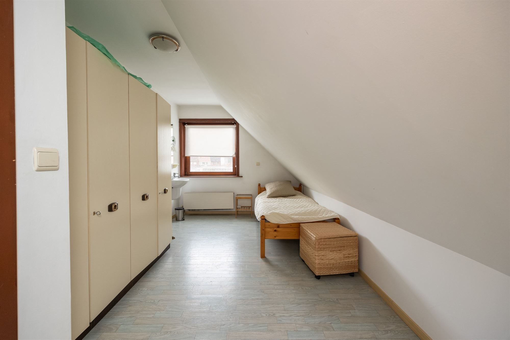 Vrijstaande woning met 4 slaapkamers en tuin foto 9