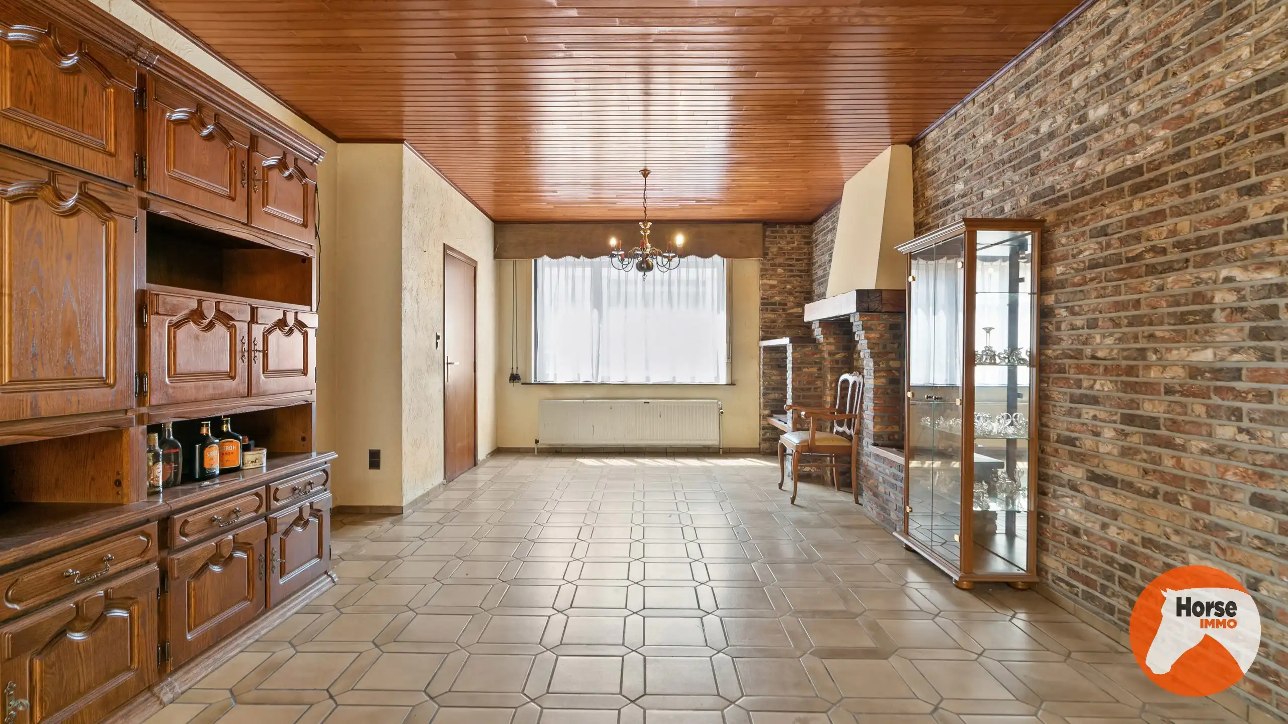 ZOTTEGEM - Te renoveren woning op ruim perceel van ca 45a foto 8