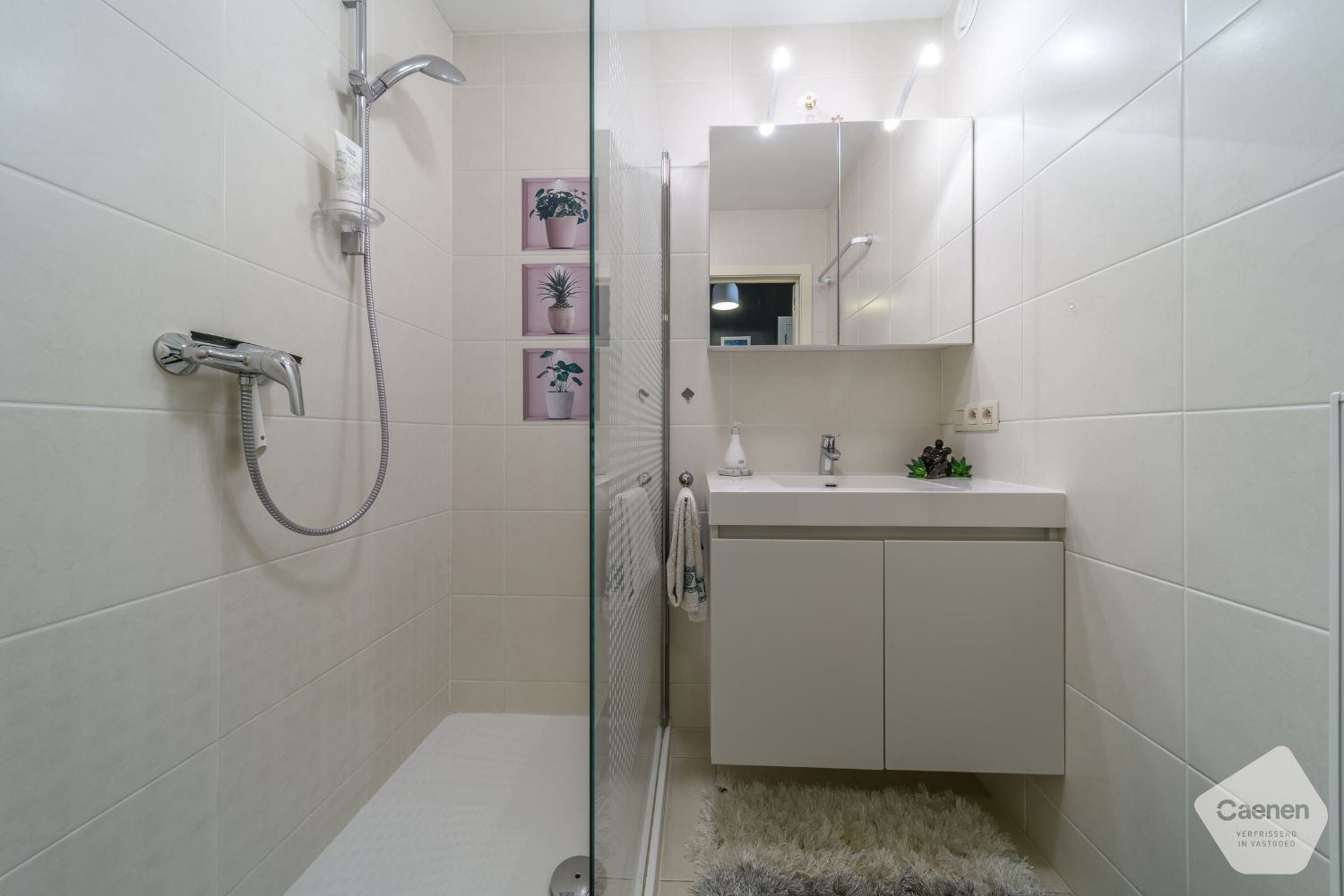 Heel recent, lichtrijk 1-slaapkamerappartement met zuidgericht terras op topligging nabij zee foto 5