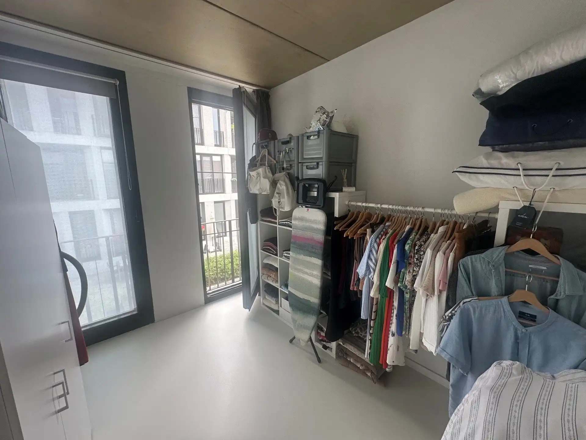 Exclusieve moderne woning met gemeenschappelijke binnentuin en ondergrondse autostaanplaats.  foto 12