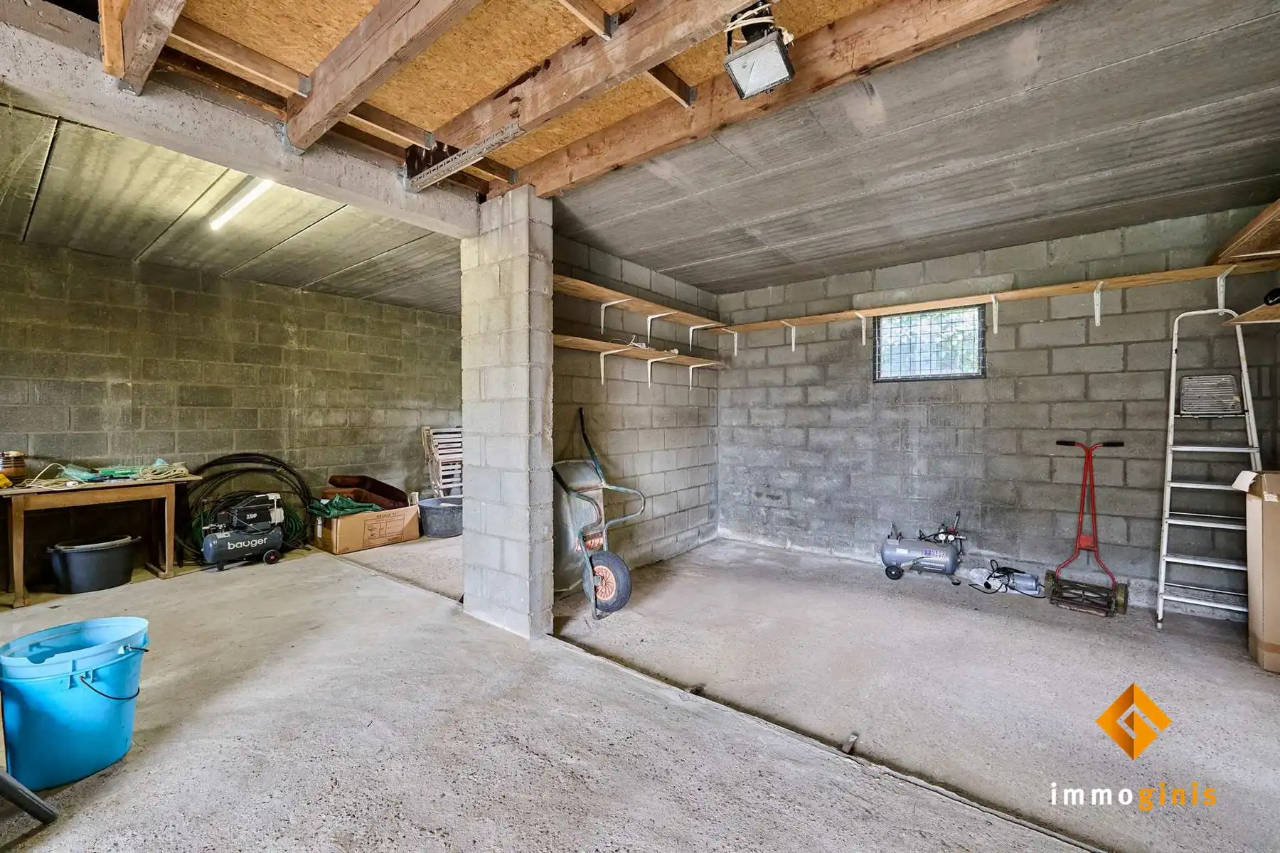 Verrassend ruime woning met 5 slaapkamers en een vrijstaand bijgebouw van 95 m²! foto 32