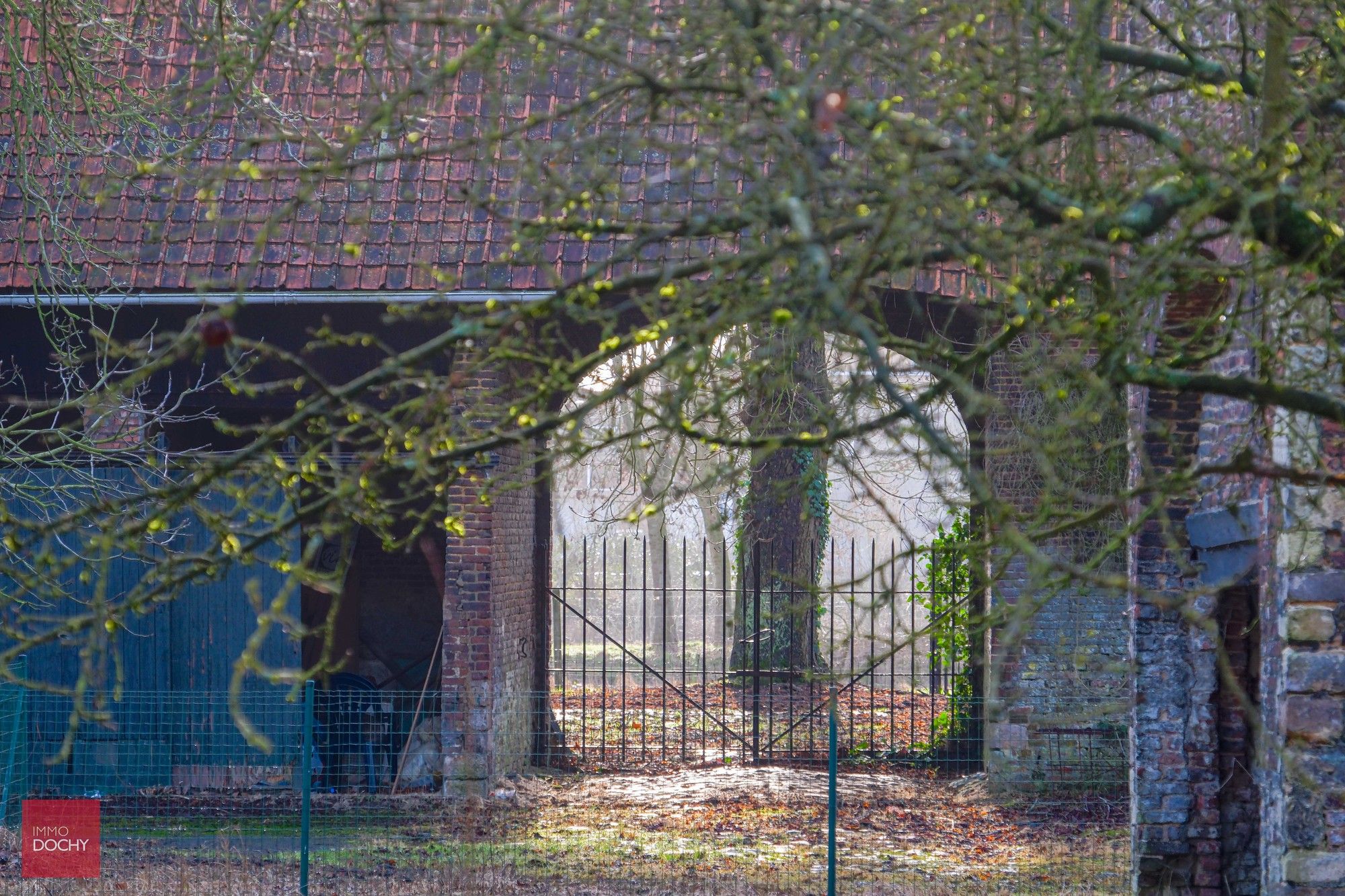 Historische kloosterhoeve aan de oevers van de Leie foto 9