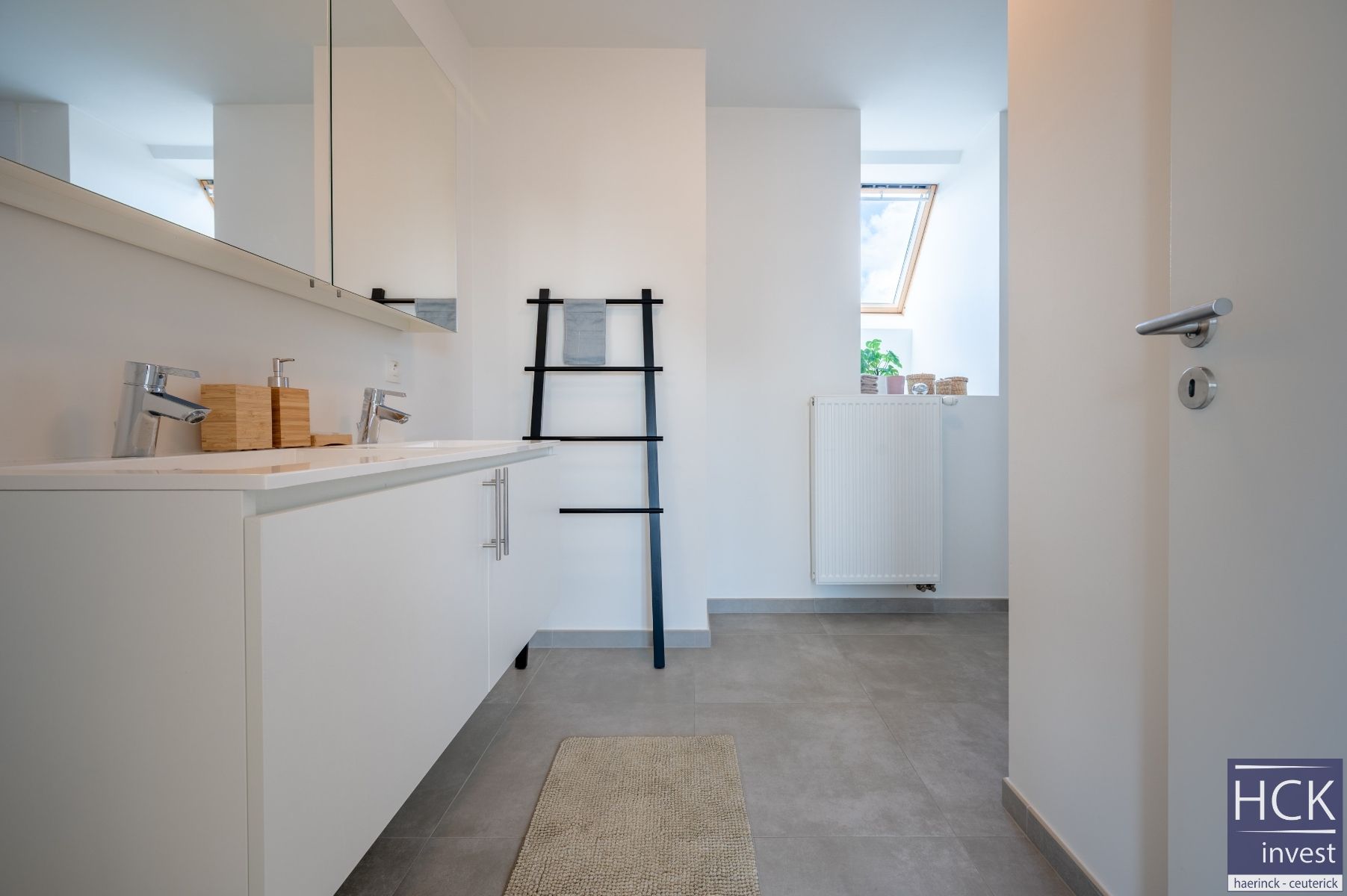 KRUISHOUTEM - Uitermate ruim, energiezuinig én lichtrijk duplex APP foto 18