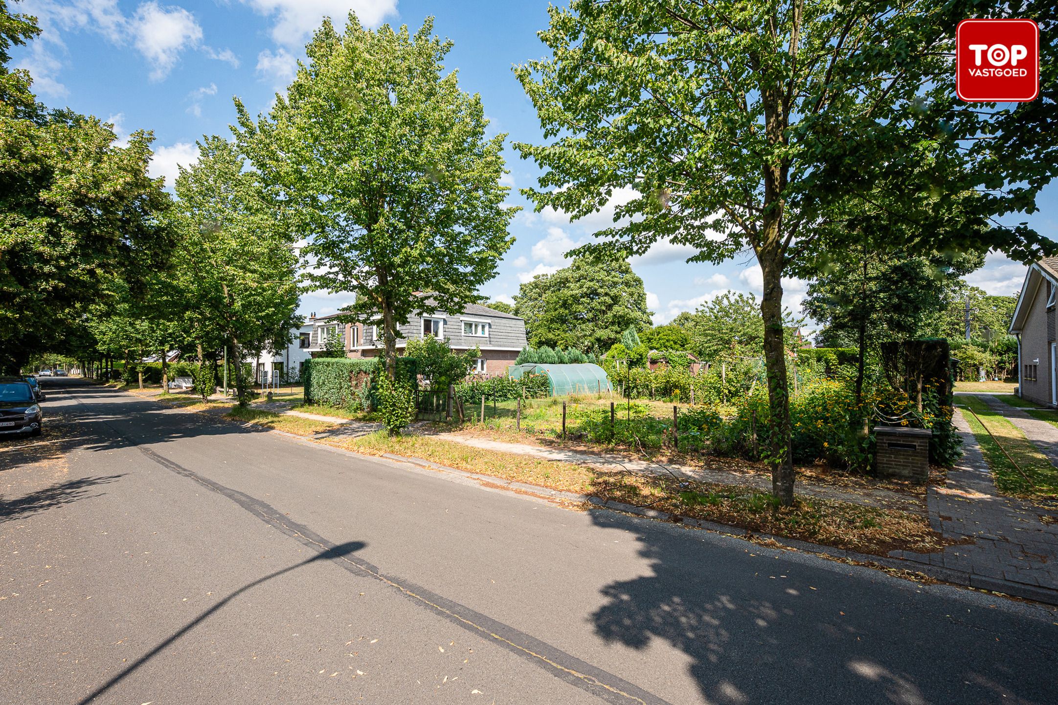 Perceel grond van 549m² in een rustige woonwijk foto 4