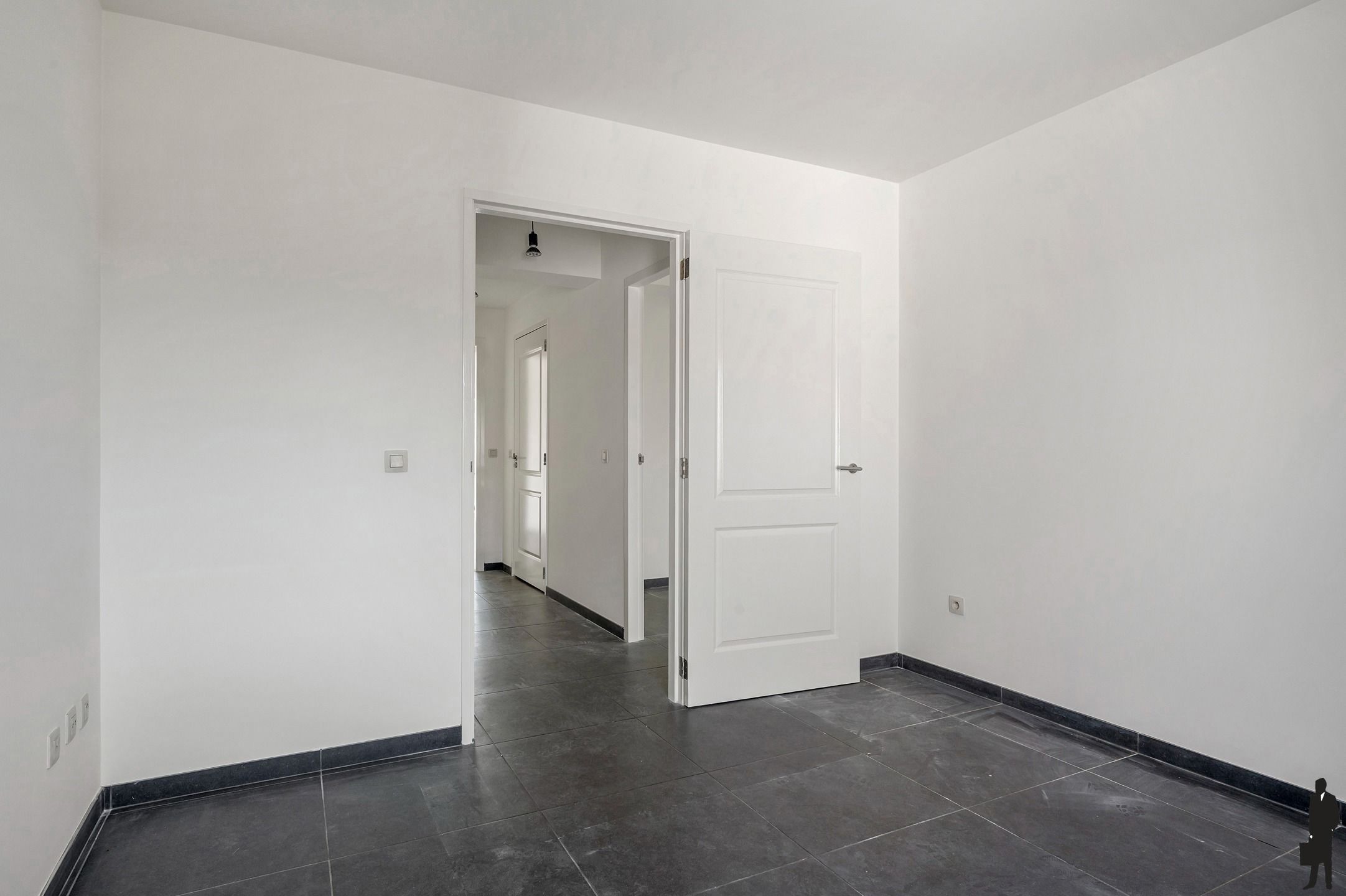 Instapklaar 2 slpk. appartement te Wuustwezel foto 12