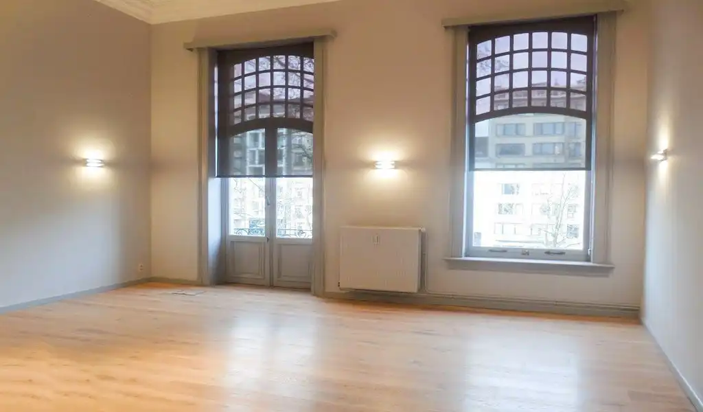 Kantoren te huur in monumentale herenwoning in Anwerpen foto 10