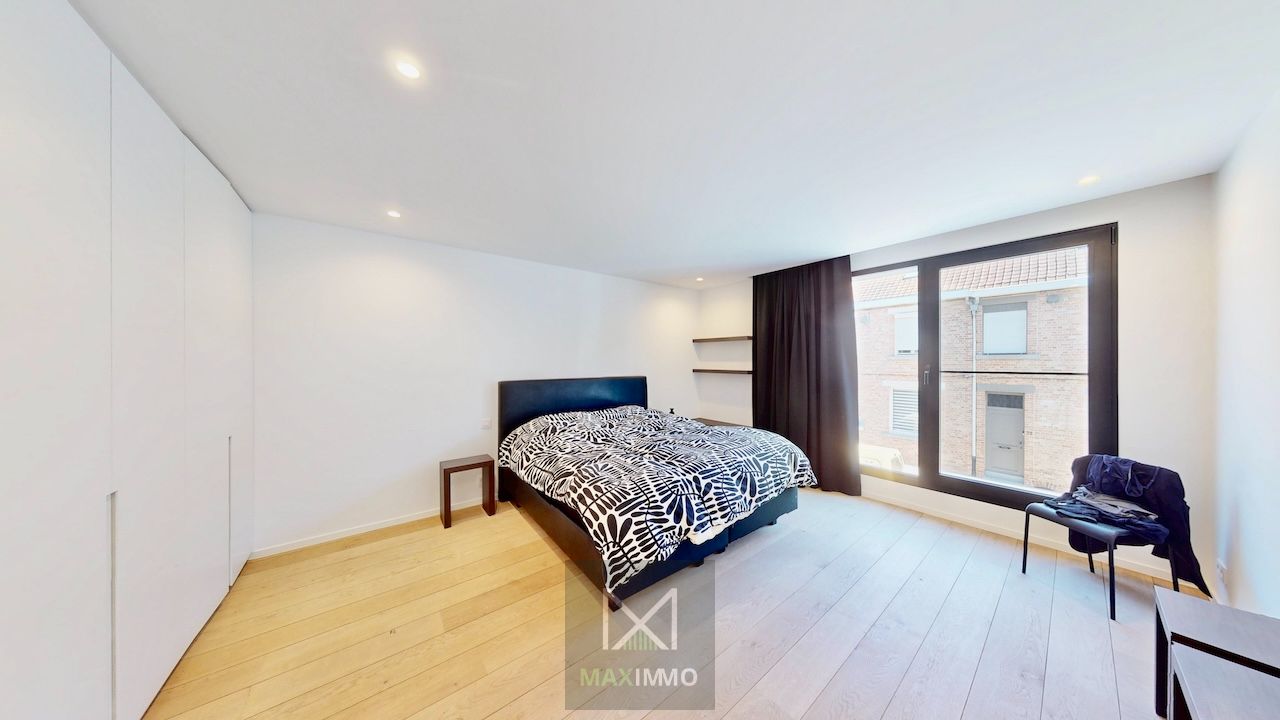 🏡 THE ONE & ONLY – Architecturale parel in hartje Lauwe! foto 16