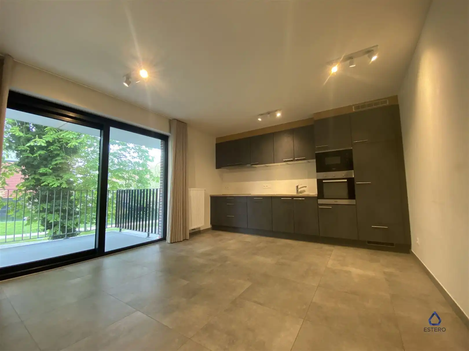 Gezellige studio te Ieper  foto 2