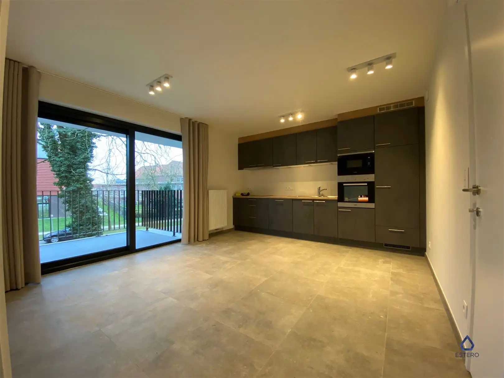 Gezellige studio te Ieper  foto 2